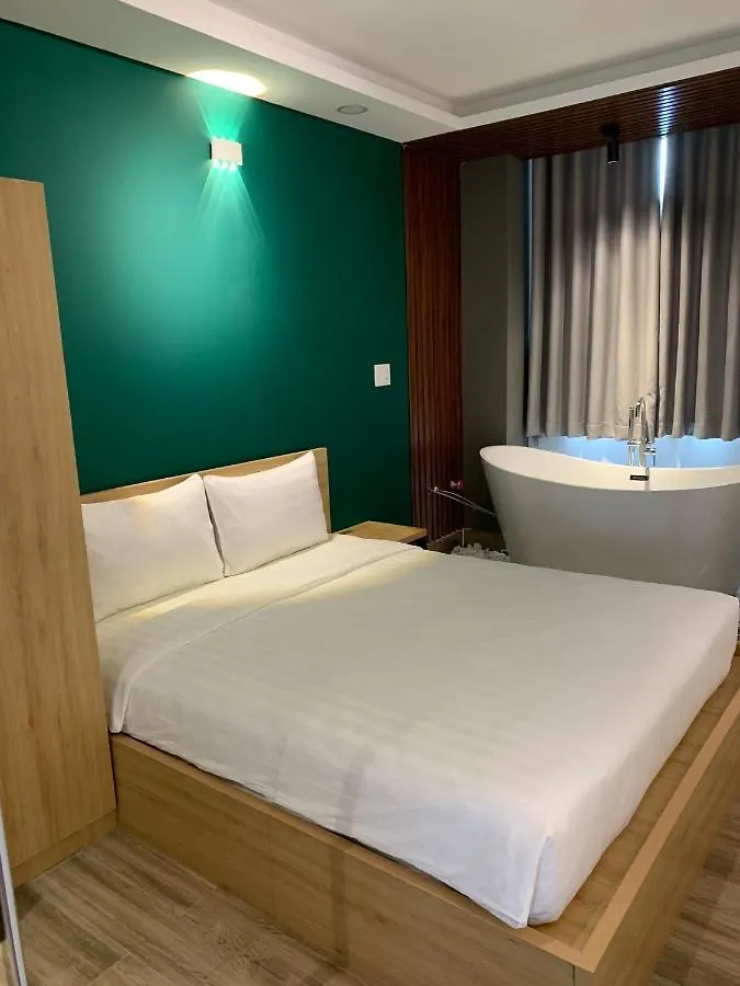 La Hotel Riverside Ho Chi Minh City