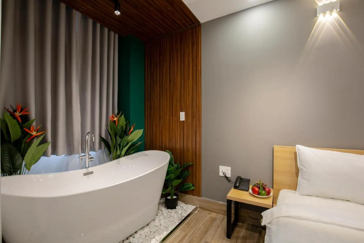 La Hotel Riverside Ho Chi Minh City